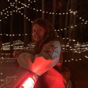 Meet your Posher, Adrian